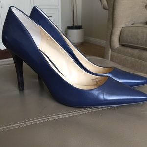 Ralph Lauren Navy Pumps 8B